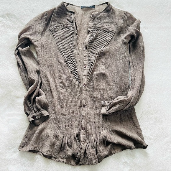 Etro Tops - Etro 100% Silk Blouse  size 40 Italy, 2-4 US